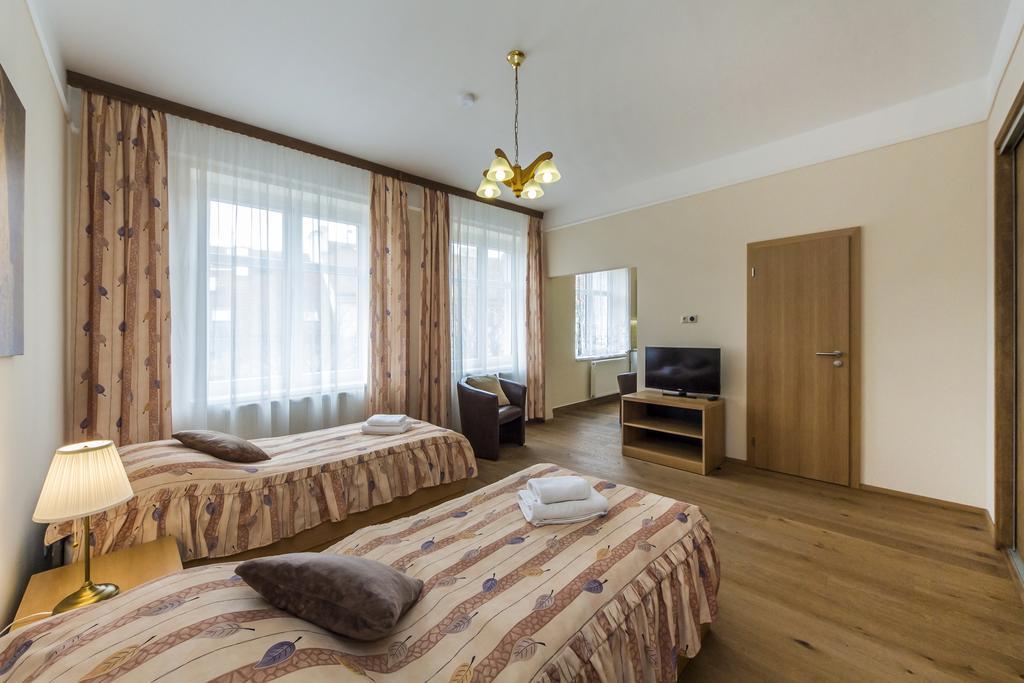 Aparthotel Lublanka Praga Esterno foto
