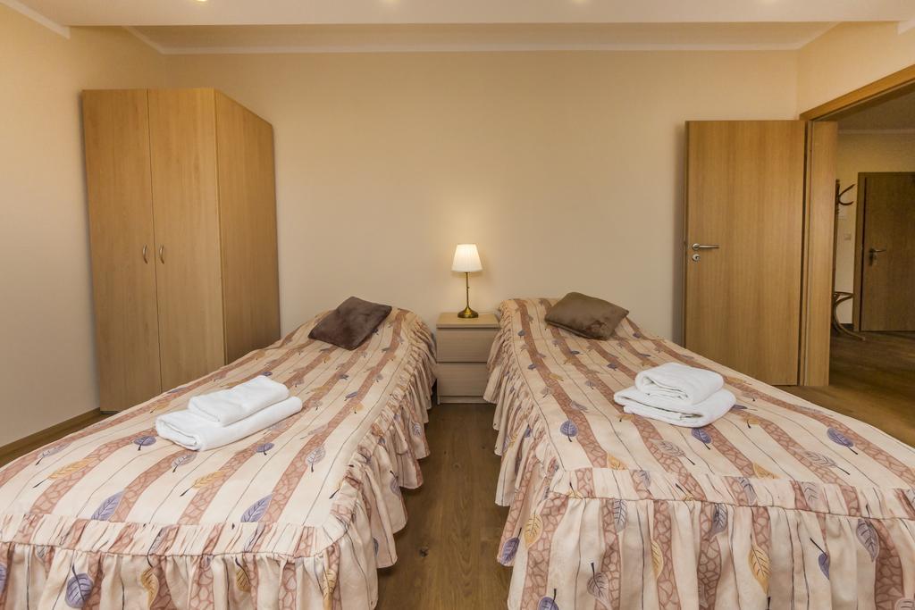 Aparthotel Lublanka Praga Esterno foto