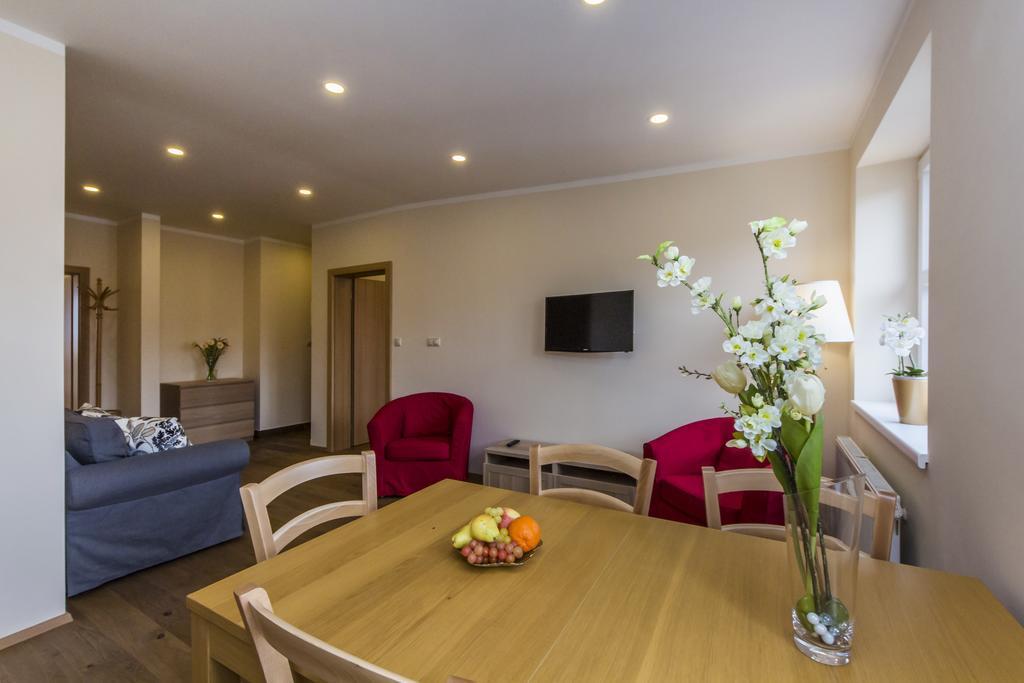 Aparthotel Lublanka Praga Esterno foto
