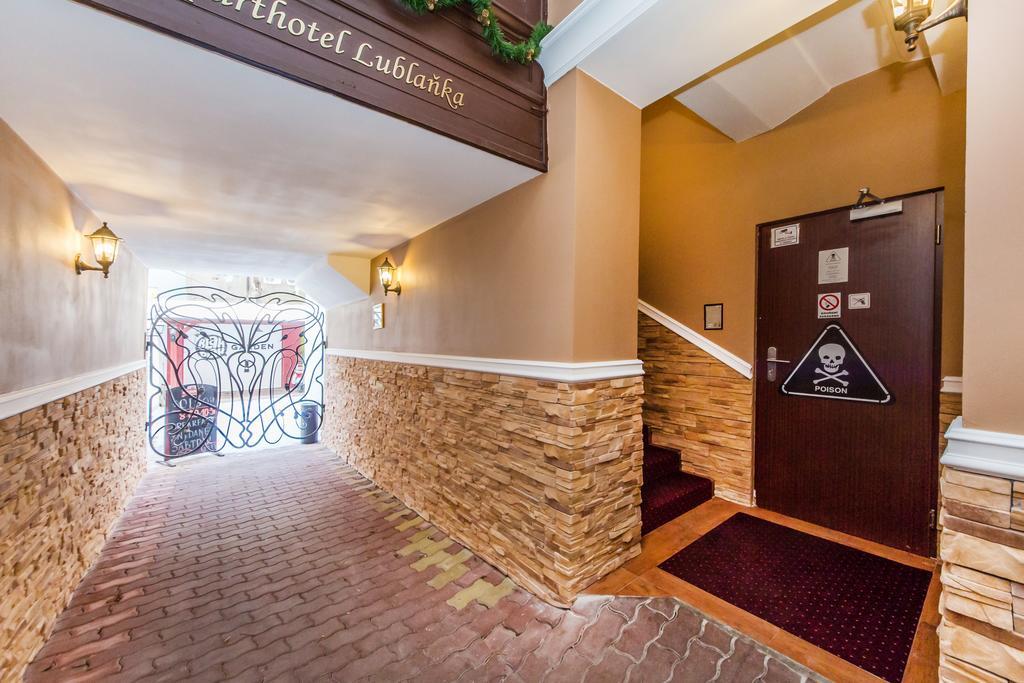 Aparthotel Lublanka Praga Esterno foto