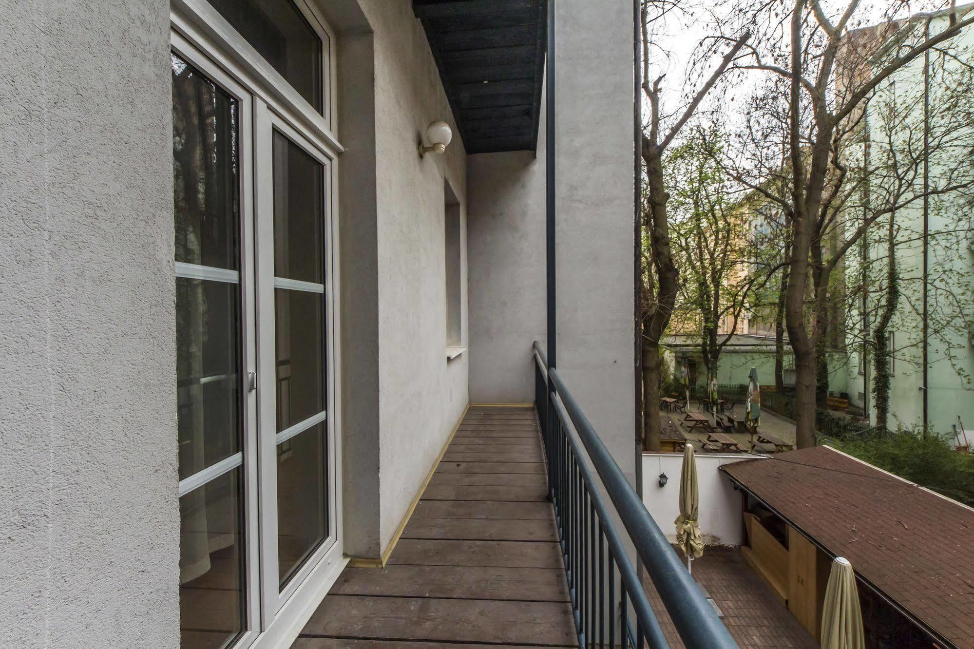 Aparthotel Lublanka Praga Esterno foto